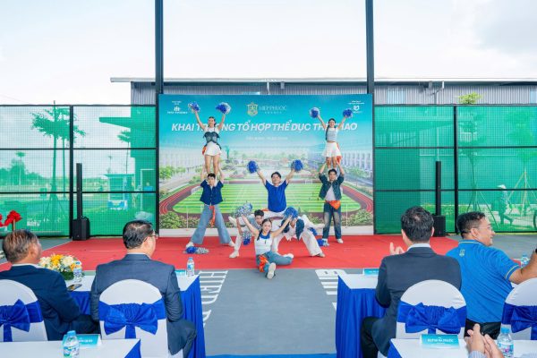Khai trương tổ hợp thể thao Active Hub 2 